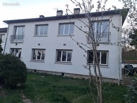 appartement t5 de 150 m² rénové – parking privé