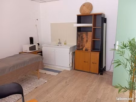 bureau a louer frejus