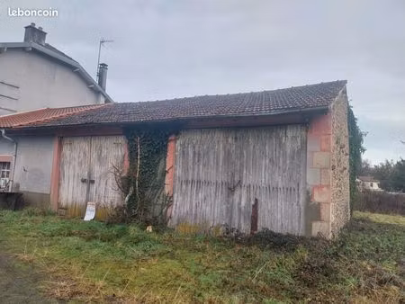 2 garages 90 m2 + terrain 500 m2