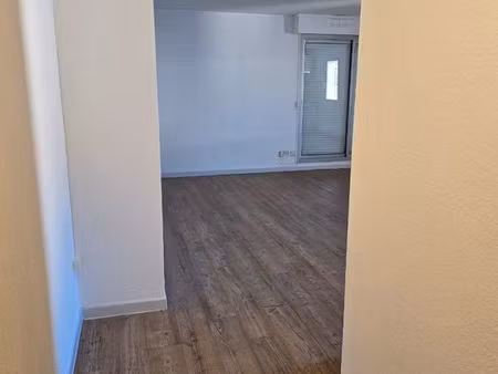 loue bureau ou locale commercial