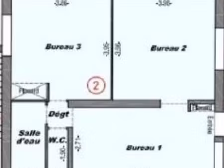 local professionnel ou bureaux 52m2 axe entrant royan