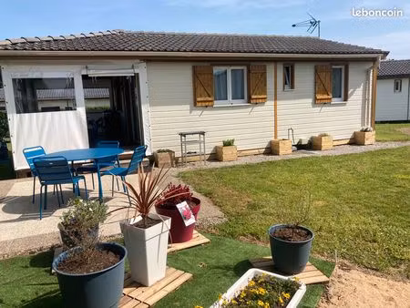 chalet maisonnette avec terrasse couverte