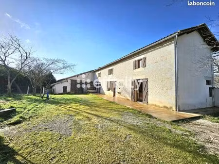 longère 5 pièces 153 m²