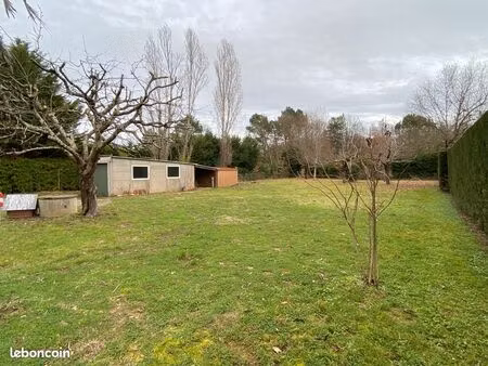 terrain 1318 m2 à viabiliser