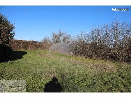 terrain 700 m² charnay les macon