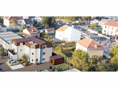 appartement 2 pièces neuf avec parking proche commodités