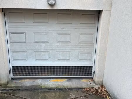 à saisir place de parking couvert mazurieres (rueil-malmaison)