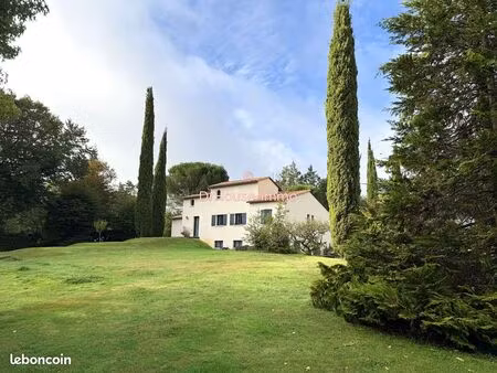 maison 5 pièces 175 m²