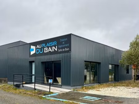 local commercial kergaradec