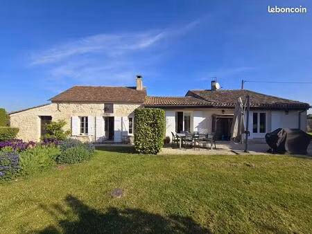 propriété 9 pièces 182 m²