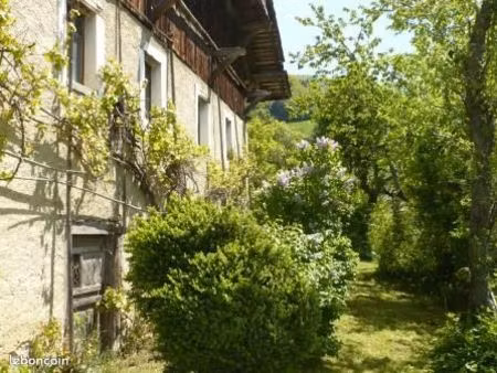 ferme 320 m² chevenoz