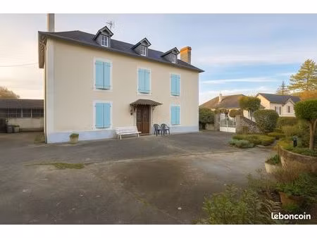 maison 6 pièces 170 m²