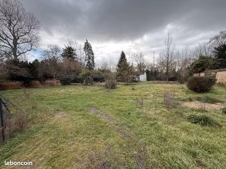 terrain à bâtir en centre-ville de la flèche