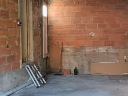 garage ou atelier à louer