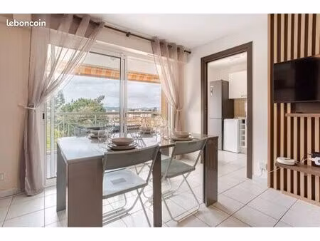 appartement meublé 49 m² avec terrasse  parking et cave