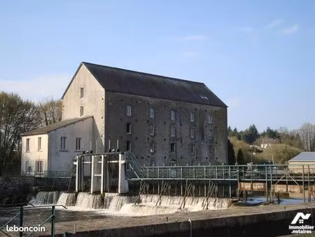 immeuble 1137 m² le sourn