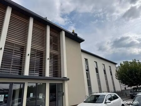 appartement 10 pièces 255 m²