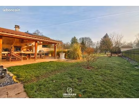 maison 12 pièces 352 m²
