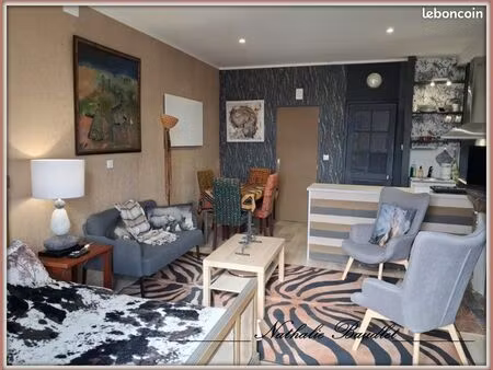 immeuble 6 pièces 131 m²