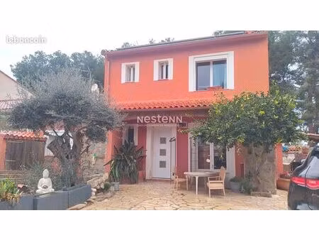 villa 5 pièces 102 m²