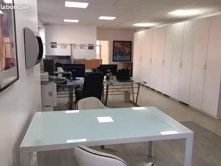 bureau 100 m² à louer – alfortville