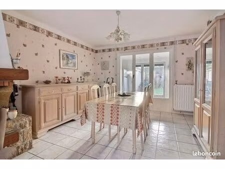 maison 4 pièces 94 m²