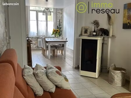 maison 3 pièces 70 m²