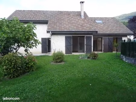 maison 6 pièces 109 m²