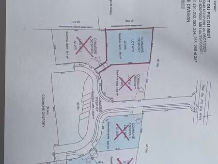 terrain viabilisé de 868m2