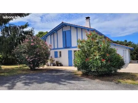 idéalement située entre le pays basque et les landes