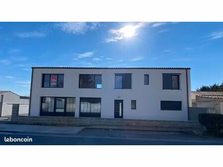 bureaux 97 m² clavette