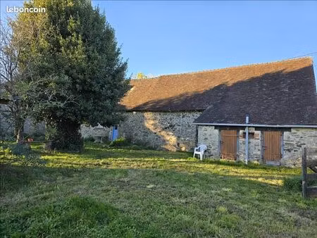 ferme 2 pièces 76 m²
