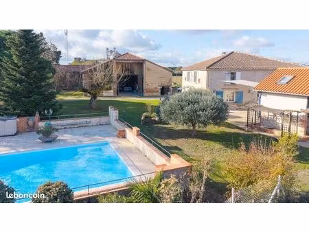 maison 7 pièces 198 m²