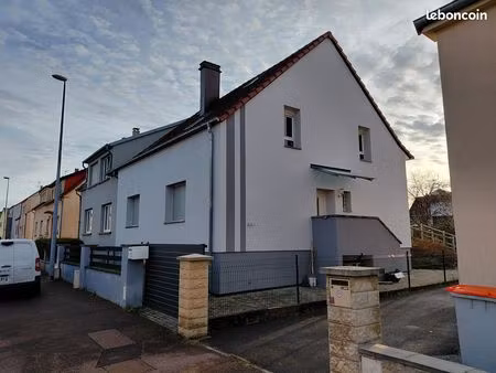maison mitoyenne 200m2 / 10 pièces / sarreguemines