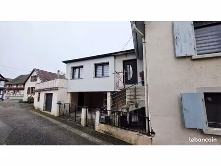 maison 8 pièces 144 m²