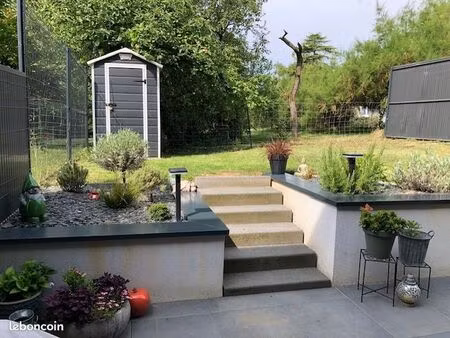 appartement f3 83 m2 avec jardin privatif