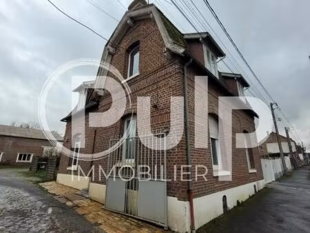 immeuble 8 pièces 137 m²