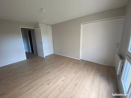 studio 1 pièce 29 m²
