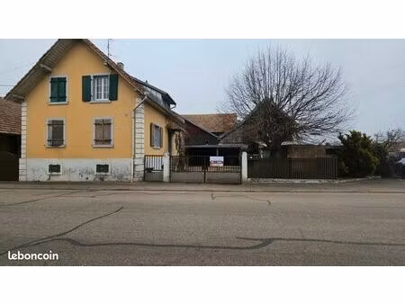 vends maison avec dependances