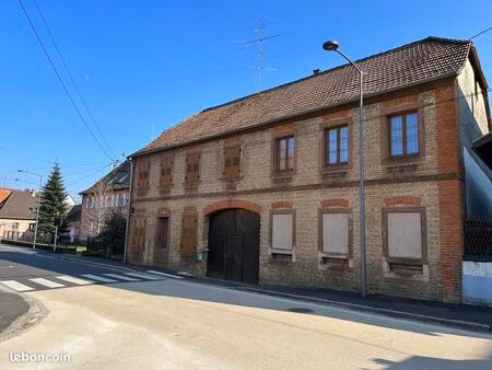 maison 9 pièces 325 m²