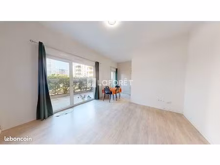 appartement 3 pièces 60 m²