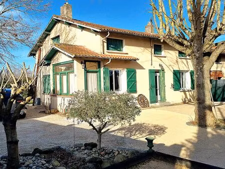 maison 160m2 à 12mn nord de grenade