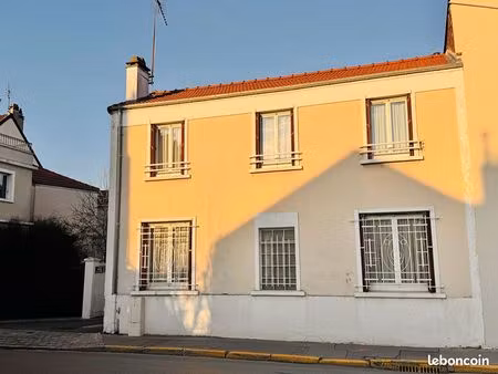 maison 4 pièces 107 m²