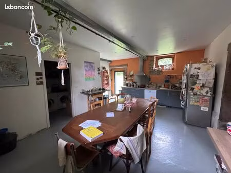 ferme 9 pièces 280 m²