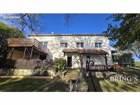 maison 9 pièces 196 m²