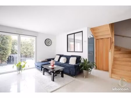 maison 6 pièces 112 m²