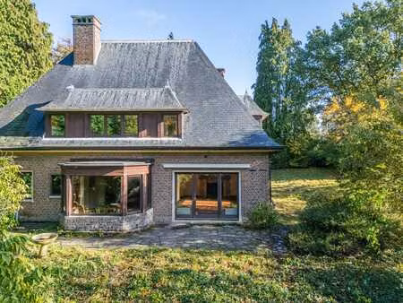 villa et parcelle à lotir à 2km de linkebeek