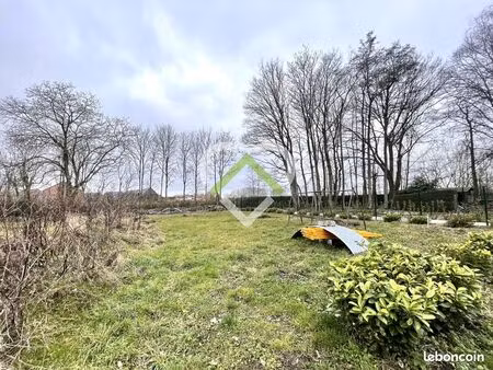 terrain 1125 m² genech