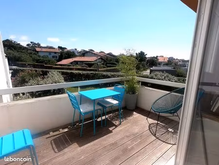à 400 m de la plage – appartement lumineux avec terrasse