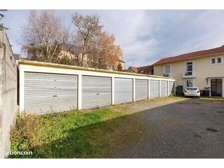 immeuble 91 m² lourdes